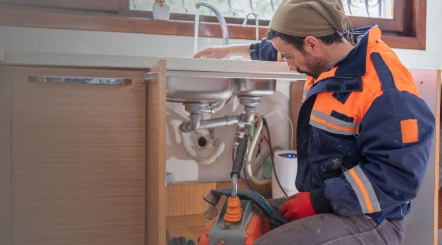 Professional sink repair in Castle Rock, WA
